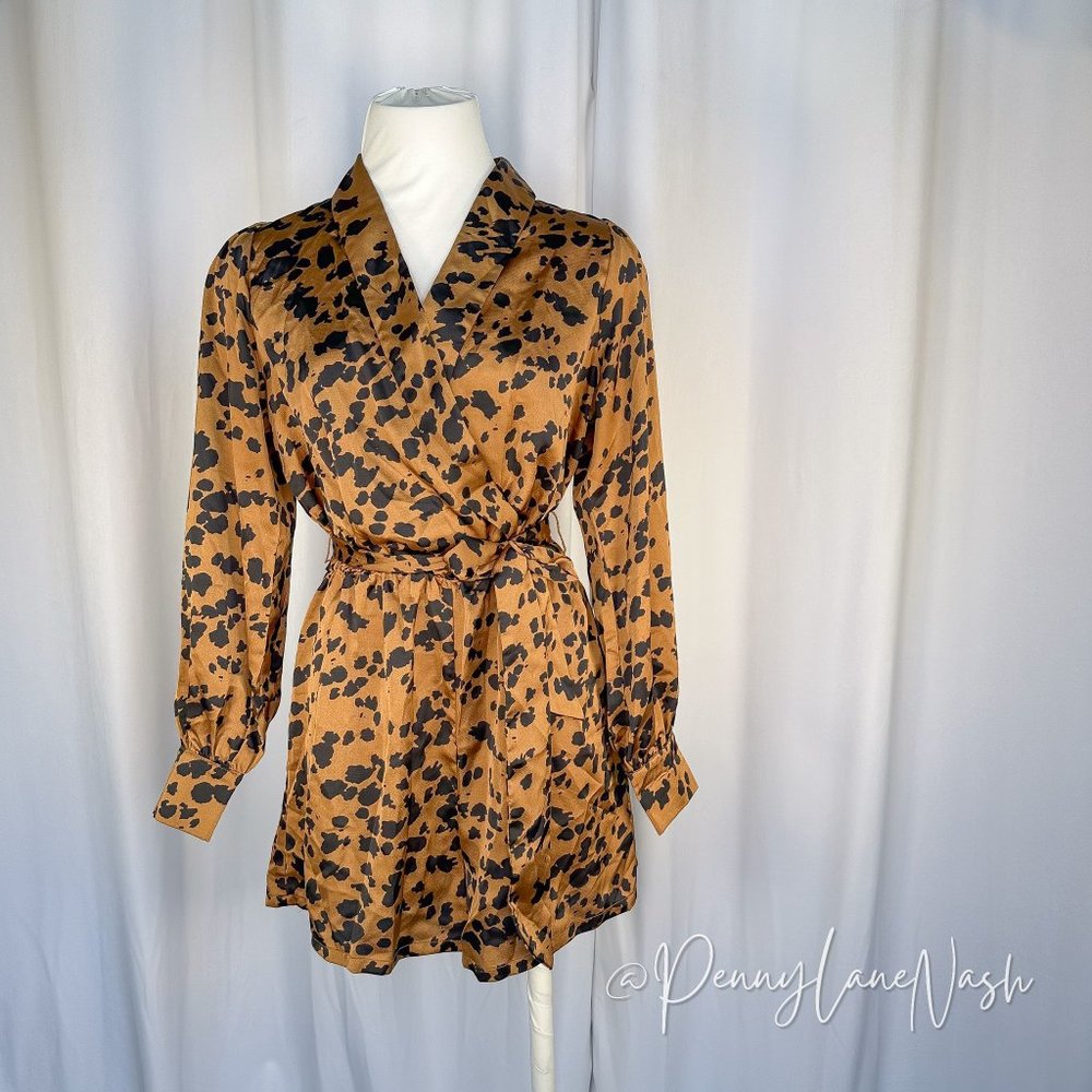LUSH Leopard Print Romper In Caramel Black - Picture 2 of 11